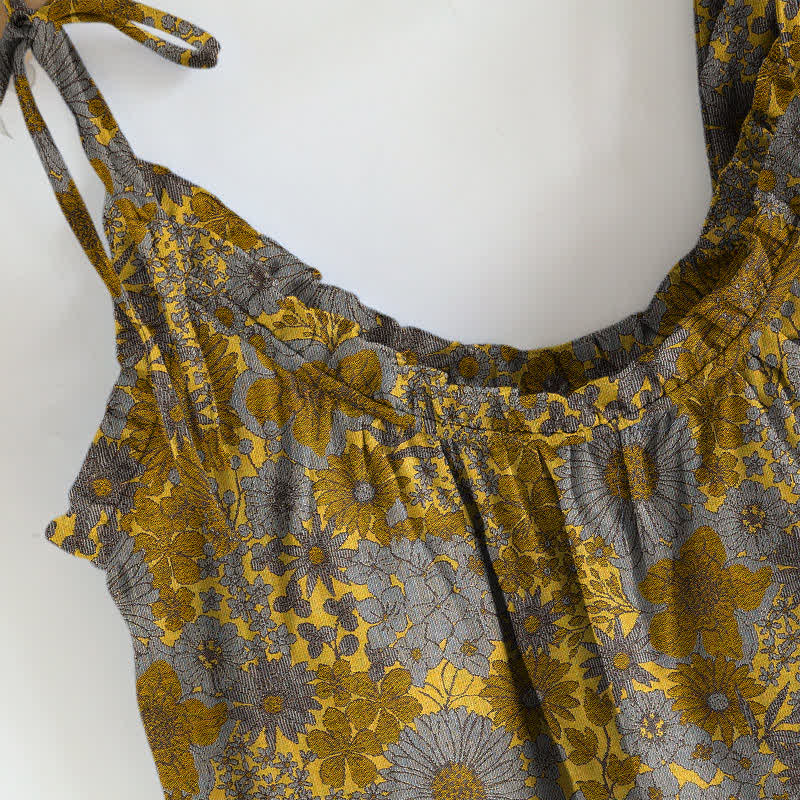 Vintage Loungewear-Set mit Blumenmuster und Bindebändern - image 10