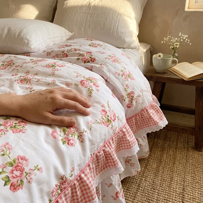Vintage Bettwäsche-Set aus Baumwolle mit floralen Rüschen - image 4