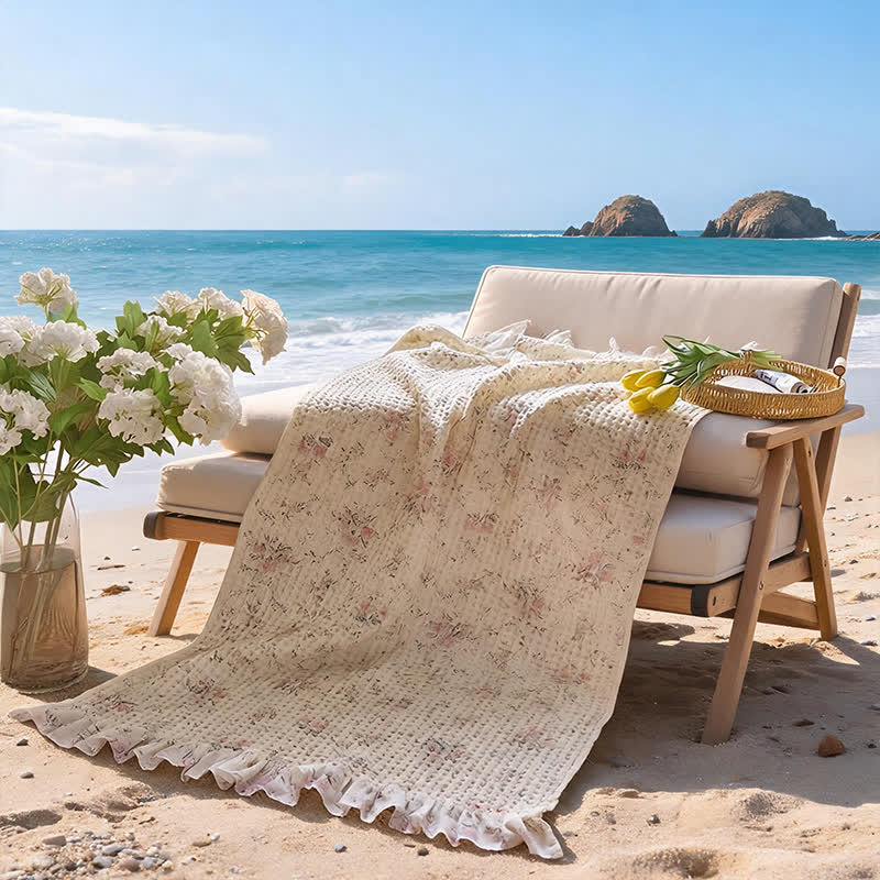 Badetuch aus Baumwolle in Waffelpiqué-Optik mit Rüschenbesatz - Rosa - 2 Stück - 50 x 100cm & 27" B x 140cm L - image 0