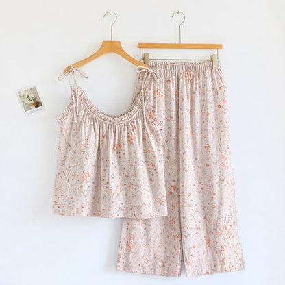 Loungewear-Set mit zartem Blumenmuster und Trägern - image 1
