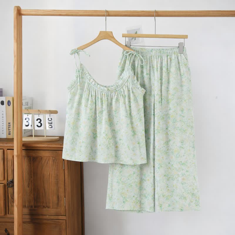 Loungewear mit Rosenmuster und Spaghettiträgern - image 1
