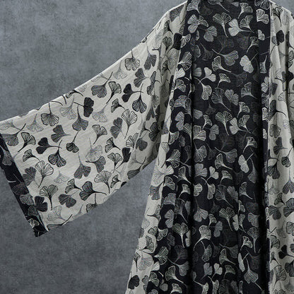 Kimono-Bademantel aus Baumwolle mit schwarzem und weißem Ginkgoblattmuster - image 9