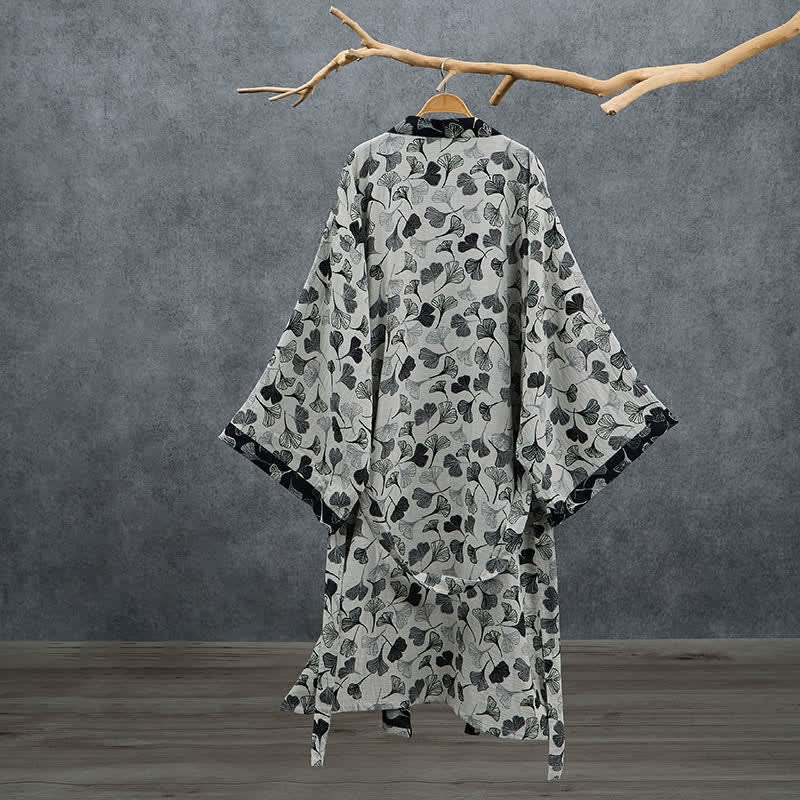 Kimono-Bademantel aus Baumwolle mit schwarzem und weißem Ginkgoblattmuster - image 8