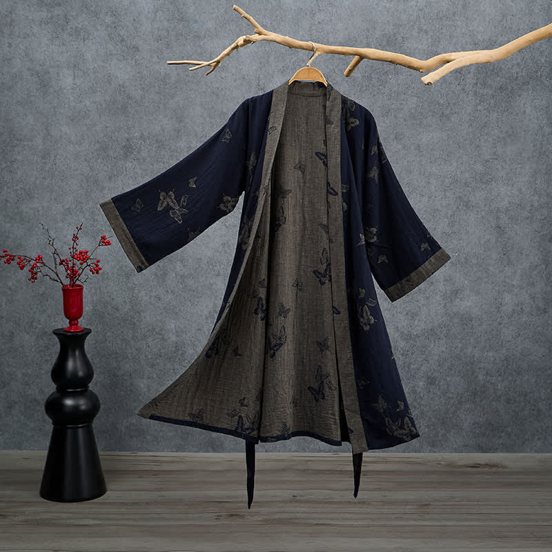 Marineblauer Kimono-Bademantel aus doppellagigem Baumwoll-Doppelgaze mit Schmetterlingsmotiv - Marine - 2XL - image 0