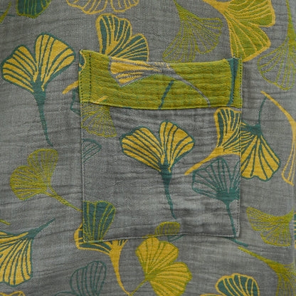 Kimono-Bademantel aus grün-grauem Ginkgoblatt-Baumwollstoff - image 12