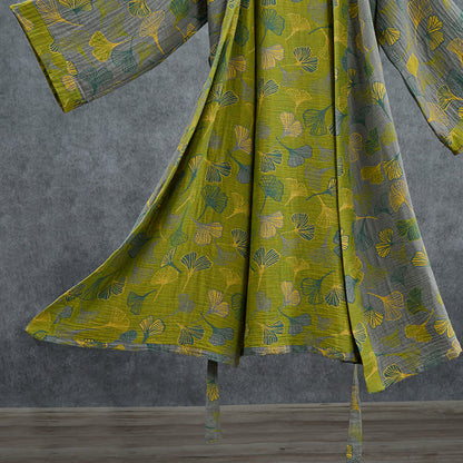 Kimono-Bademantel aus grün-grauem Ginkgoblatt-Baumwollstoff - image 11