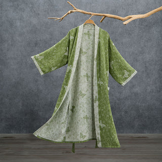 Kimono-Bademantel mit botanischem Schmetterlingsmotiv in Olivgrün - Grün - 2XL - image 0