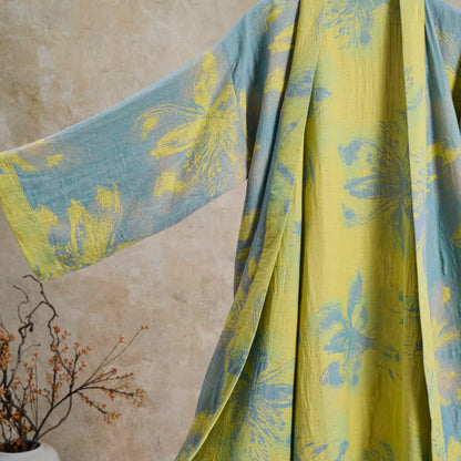 Kimono-Bademantel aus doppellagigem Baumwollgewebe mit Blumenmuster im Boho-Stil - image 2