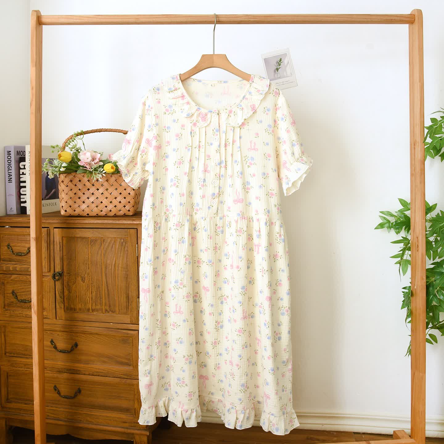 Nachthemd aus Baumwollmusselin mit floralem Rüschenkragen - Beige - XL - image 0