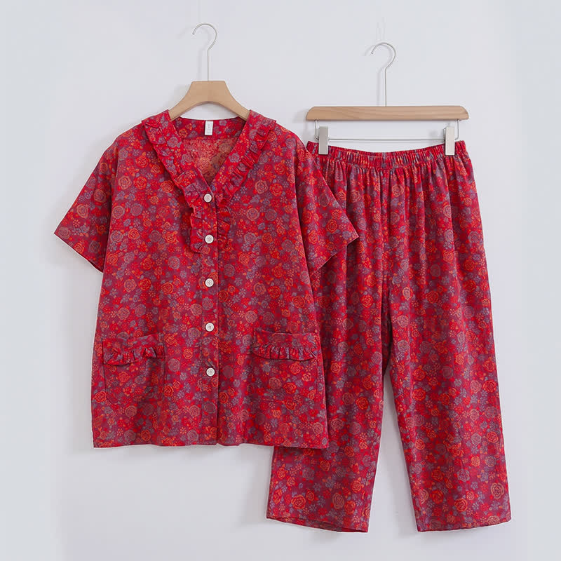 Loungewear-Set in Übergröße mit Rüschenbesatz, kurze Caprihose - image 5
