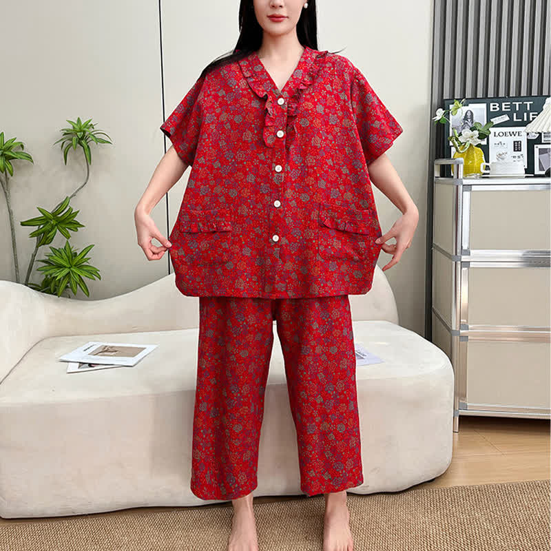 Loungewear-Set in Übergröße mit Rüschenbesatz, kurze Caprihose - image 2