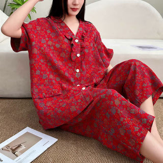 Loungewear-Set in Übergröße mit Rüschenbesatz, kurze Caprihose - Rot - 5XL - image 0