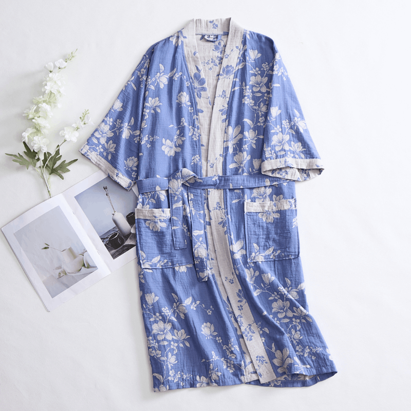 Eleganter Kimono-Bademantel aus doppellagigem Baumwollgewebe mit Blumenmuster - image 2