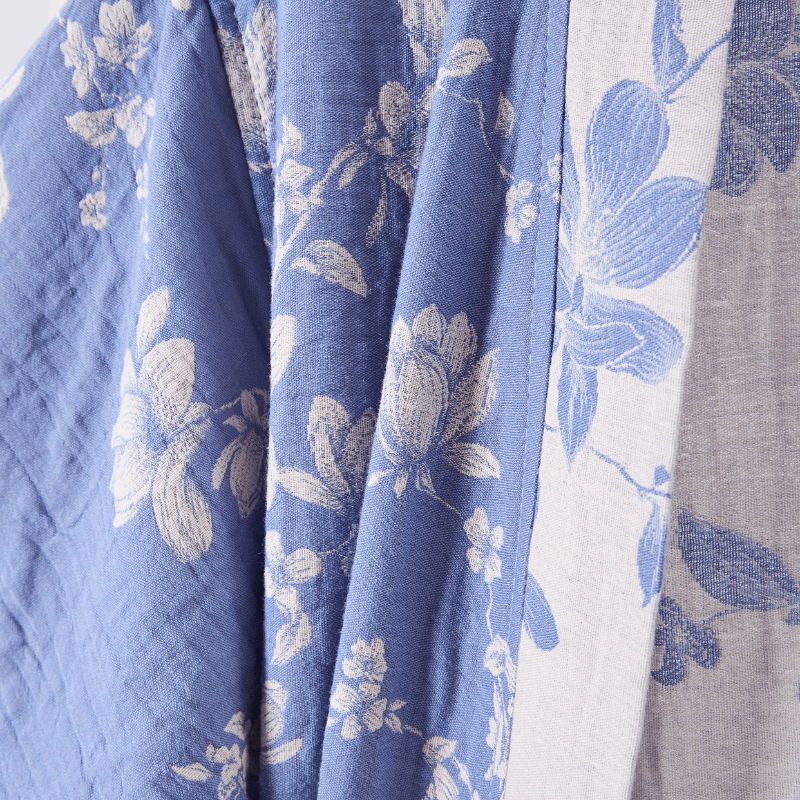 Eleganter Kimono-Bademantel aus doppellagigem Baumwollgewebe mit Blumenmuster - image 4