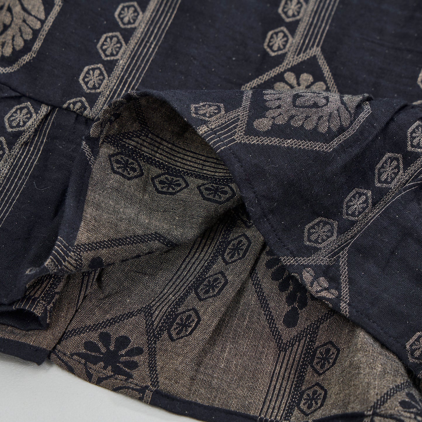 Vintage marineblaues geometrisches Baumwoll-Nachthemd - image 5
