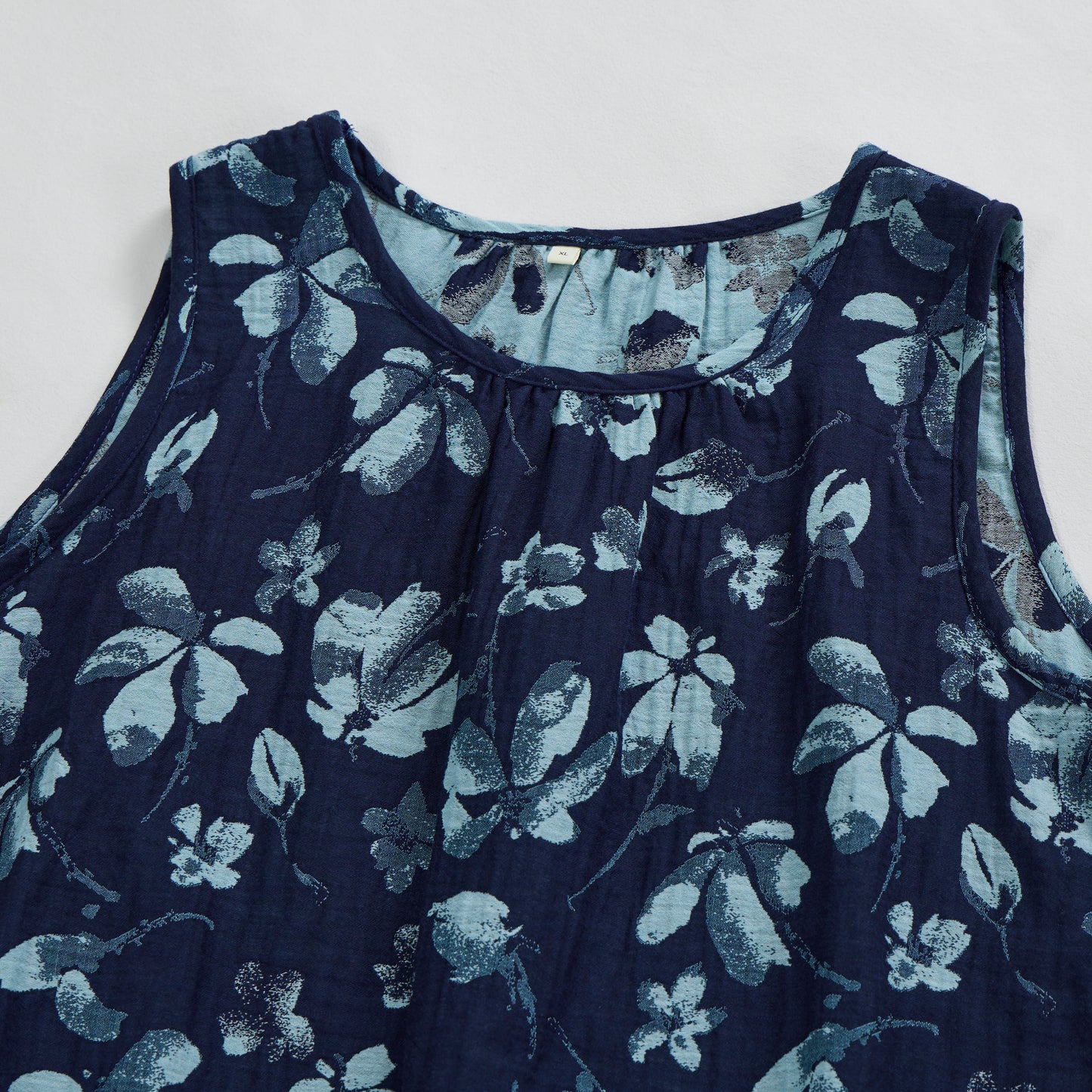 Retro-Loungewear-Set aus marineblauem Baumwoll-Tanktop mit Blumenmuster - image 2