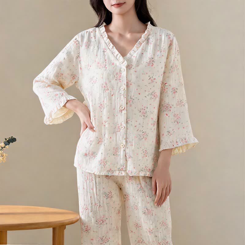 Refresh Loungewear-Set aus Baumwollgaze mit Rüschen und floralem Muster - image 4