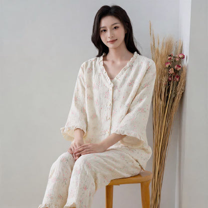 Refresh Loungewear-Set aus Baumwollgaze mit Rüschen und floralem Muster - image 2