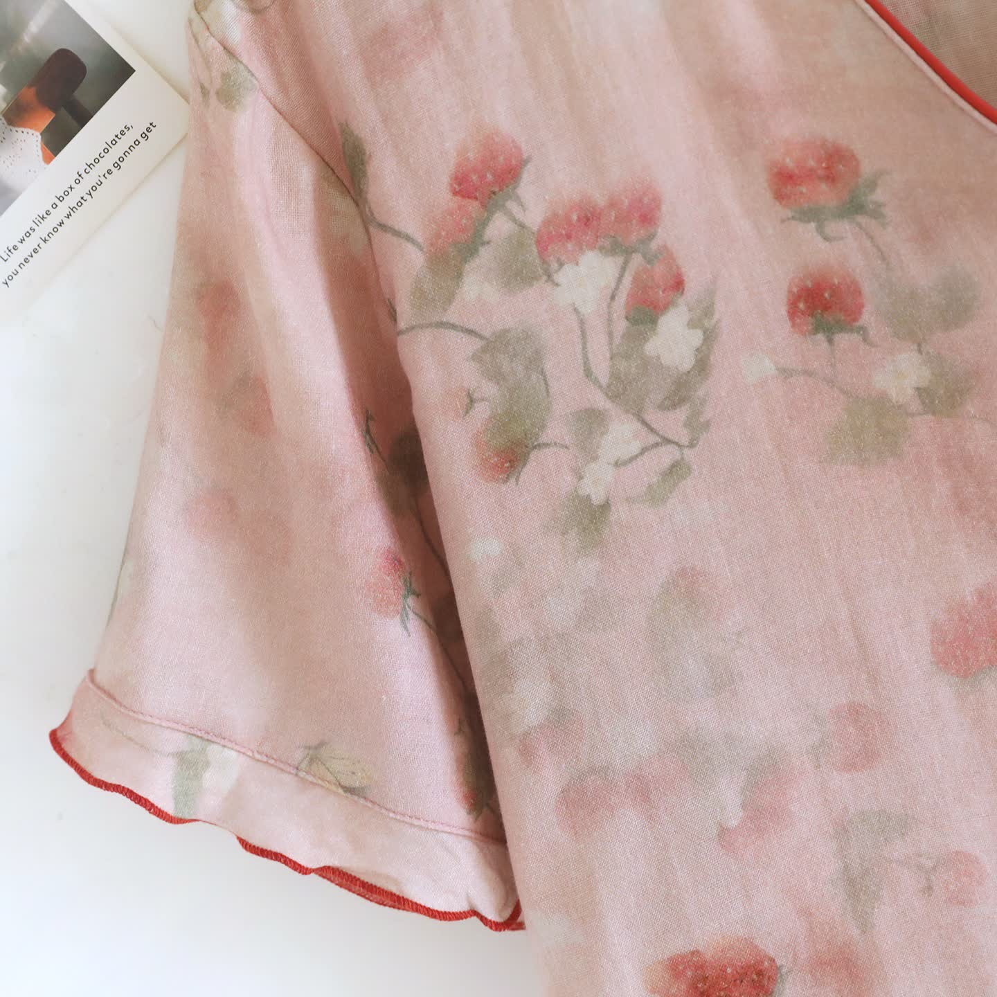 Loungewear-Set aus Gaze mit süßem Beerenmuster (3-teilig) - image 3