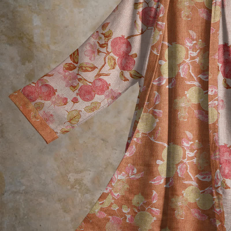 Kimono-Bademantel aus Baumwolle mit botanischem Granatapfelmuster - image 9