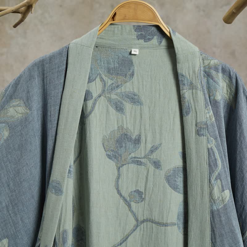 Kimono-Bademantel aus Baumwolle, salbeiblau mit Blumenmuster - image 3