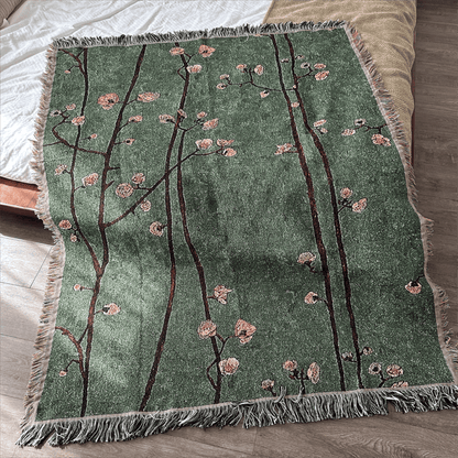 Dekorative Decke mit Quasten in Vintage-Grün mit Pflaumenblütenmuster - image 4