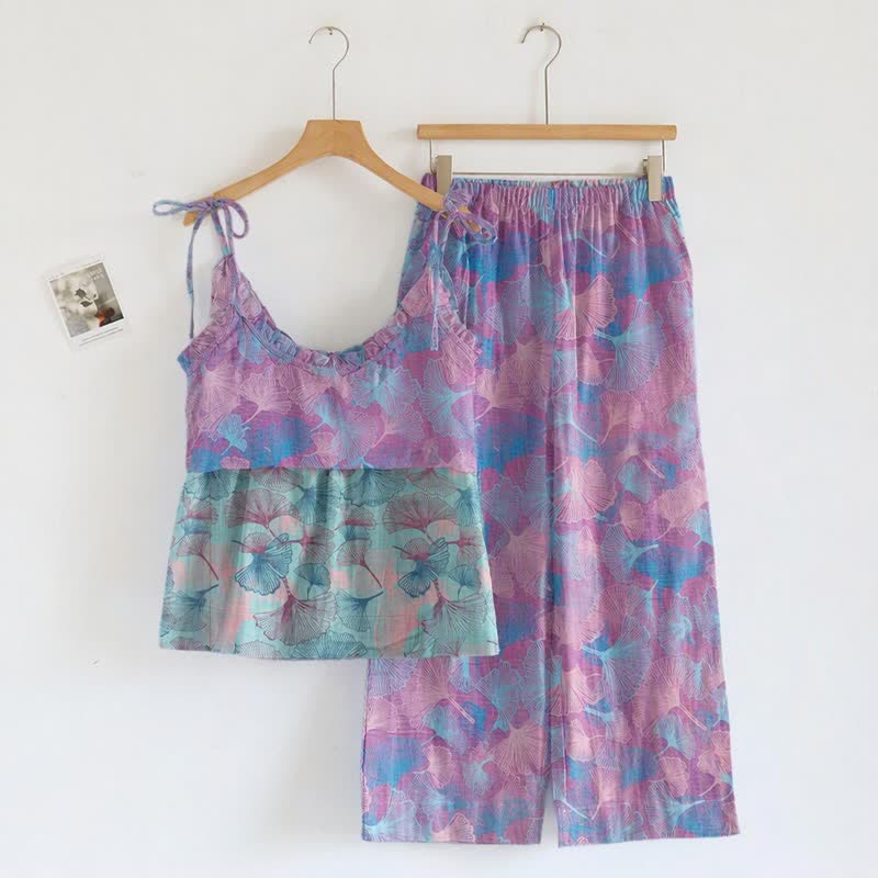 Traumhaftes Loungewear-Set mit Ginkgoblatt-Cami-Kleidung - image 1
