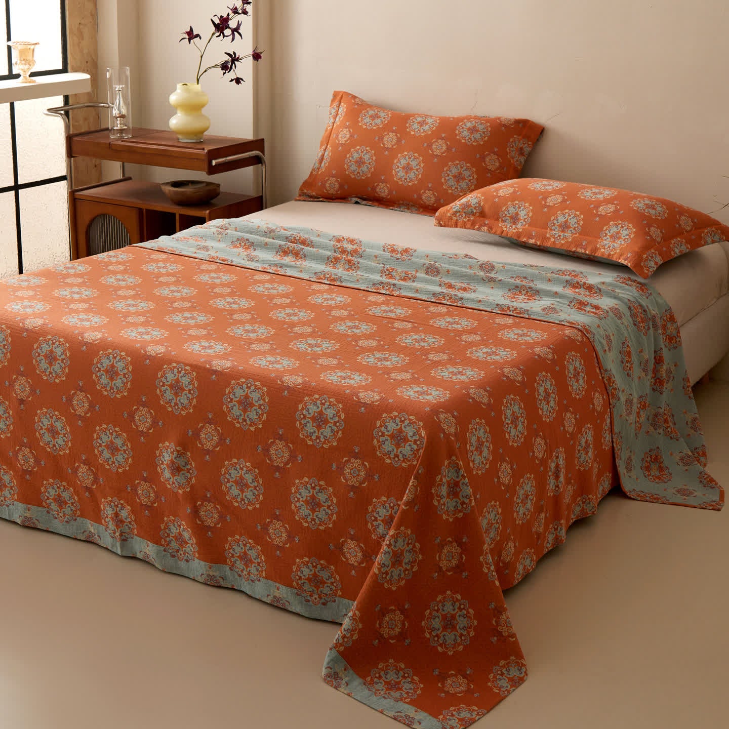 Orientalische Medaillon-Bettdecke aus Musselin mit Blumenmuster - 2 Kissenbezüge - 48cm x 74cm - image 0