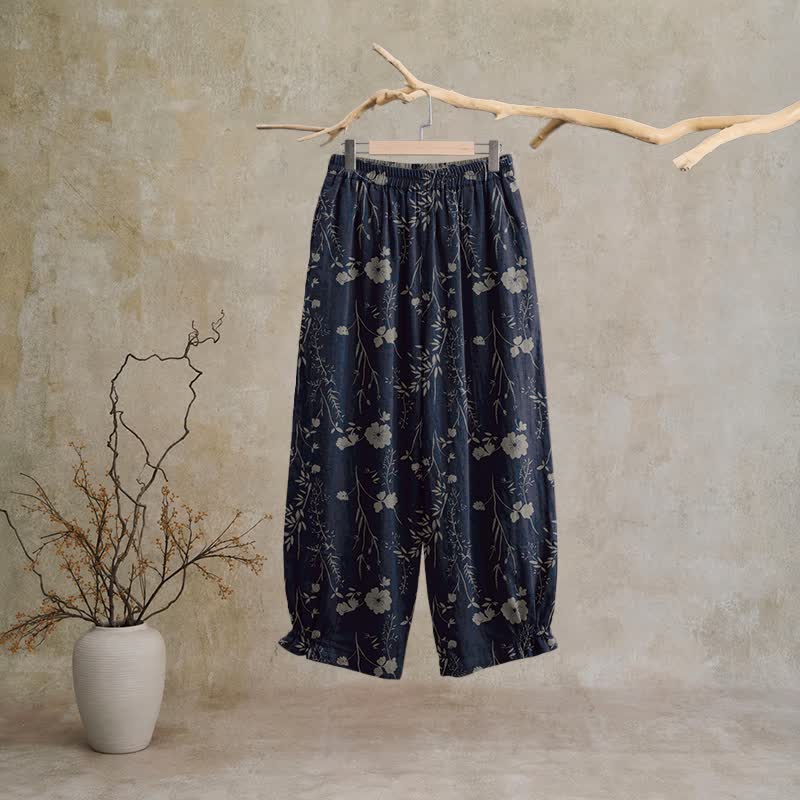 Marineblaue Loungehose aus Baumwollgewebe mit Wildblumenmuster - image 1