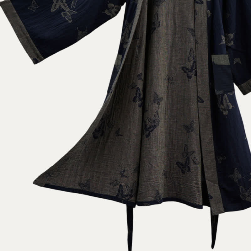 Marineblauer Kimono-Bademantel aus doppellagigem Baumwoll-Doppelgaze mit Schmetterlingsmotiv - image 4