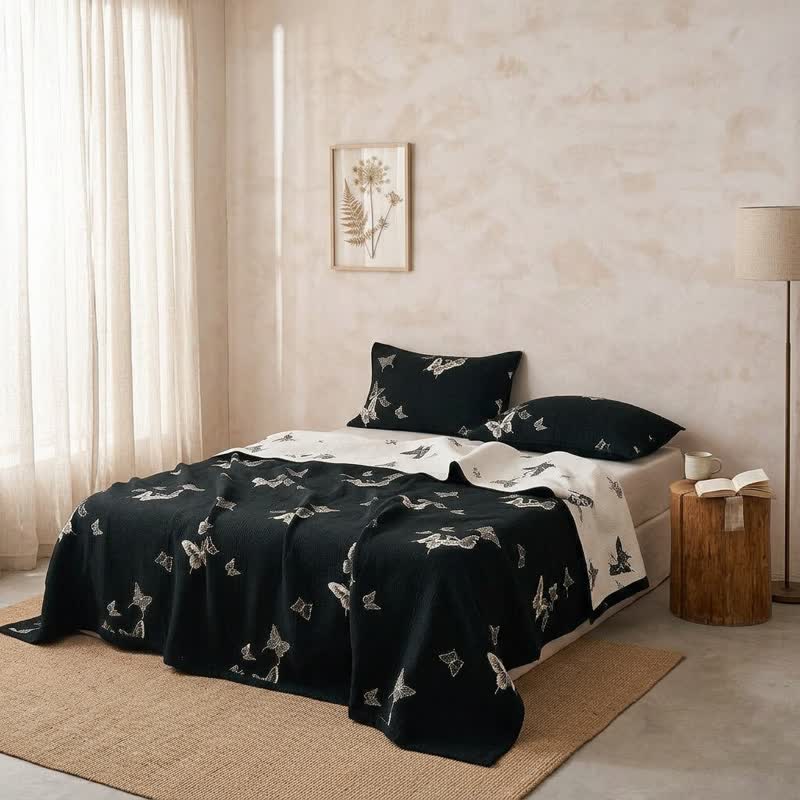 Monochrome Schmetterlings-Baumwollgaze-Quilts - image 3