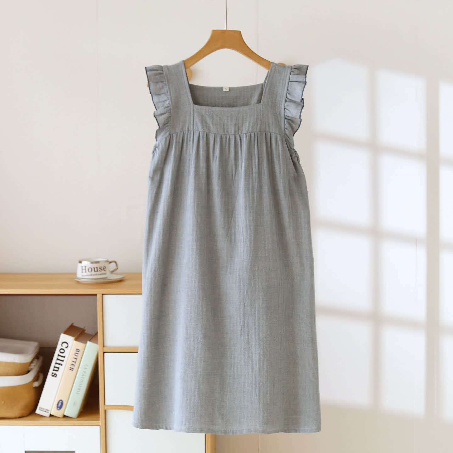 Baumwoll-Loungekleid mit eckigem Ausschnitt und Rüschen - Grau - XL - image 11