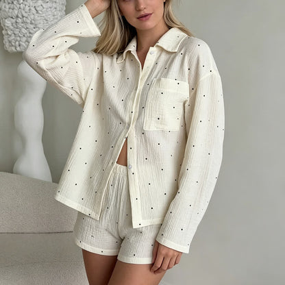 Pyjama-Set aus Baumwolle mit Kragen und Punktmuster - Beige - L - image 0