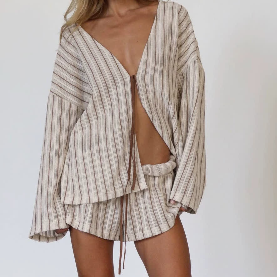 Müheloses gestreiftes Baumwoll-Wickel-Resort-Loungewear-Set - Braun - L - image 2