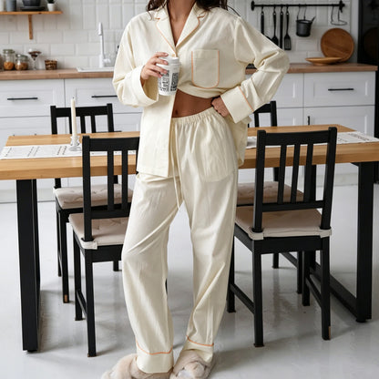 Minimalistischer Baumwoll-Pyjama-Set mit langen Ärmeln und Taschen - Beige - L - image 0