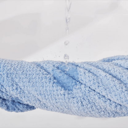 Blauer Hundebademantel mit Waffelstruktur - image 3