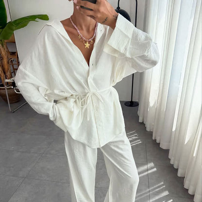 Loungewear-Set aus einfarbigem, strukturiertem Crinkle-Gewebe - image 1