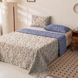 Wendbare Tagesdecke aus Baumwolle mit kleinem Blumenmuster - Tagesdecke mit 2 Kissenbezügen - König - image 0