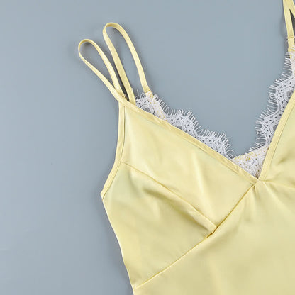 Elegantes Lounge-Set mit Camisole-Besatz und Spitzenbesatz - image 5
