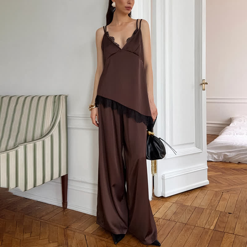 Elegantes Lounge-Set mit Camisole-Besatz und Spitzenbesatz - Braun - L - image 10
