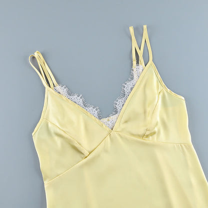 Elegantes Lounge-Set mit Camisole-Besatz und Spitzenbesatz - image 4
