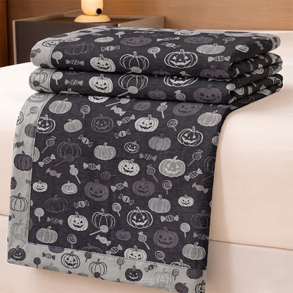 Schwarze Halloween-Kürbis-Süßigkeiten-Baumwolldecke - image 1