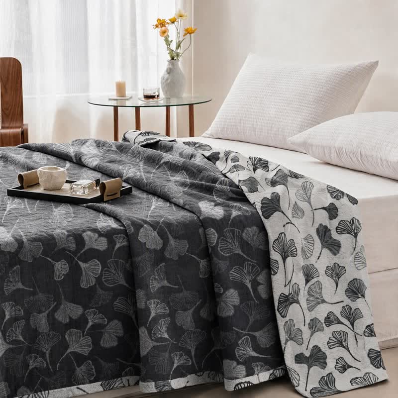 Grau-schwarze Baumwolldecke mit Ginkgoblattmuster - image 9