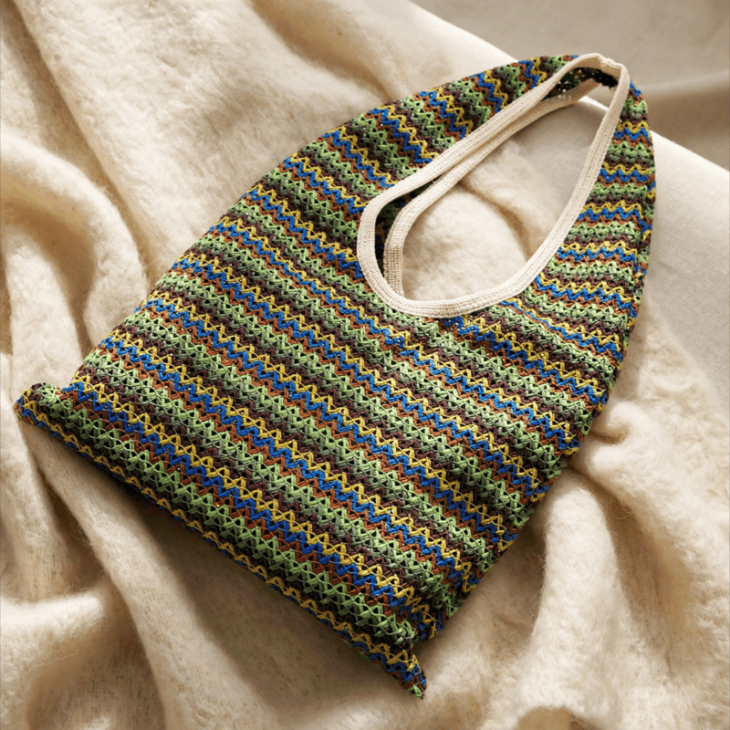 Grüne Schultertasche mit Wellenstreifen - Grün - 15 Zoll breit x 12 Zoll hoch - image 0
