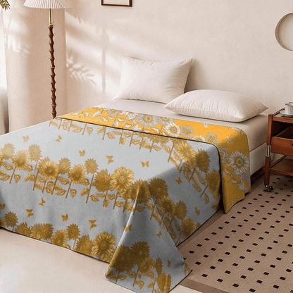 Wendbare Tagesdecke aus Baumwollgaze mit Sonnenblumen- und Schmetterlingsmotiven - image 4