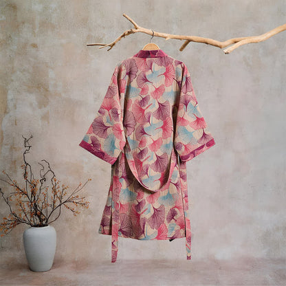 Künstlerischer Kimono aus Ginkgoblättern – Loungewear-Bademantel - image 6