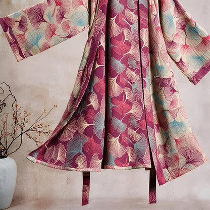 Künstlerischer Kimono aus Ginkgoblättern – Loungewear-Bademantel - image 8