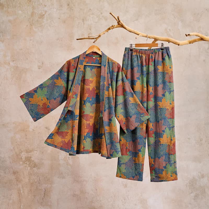 Kimono-Pyjama-Set aus Baumwolle mit Ahornblattmuster - image 45