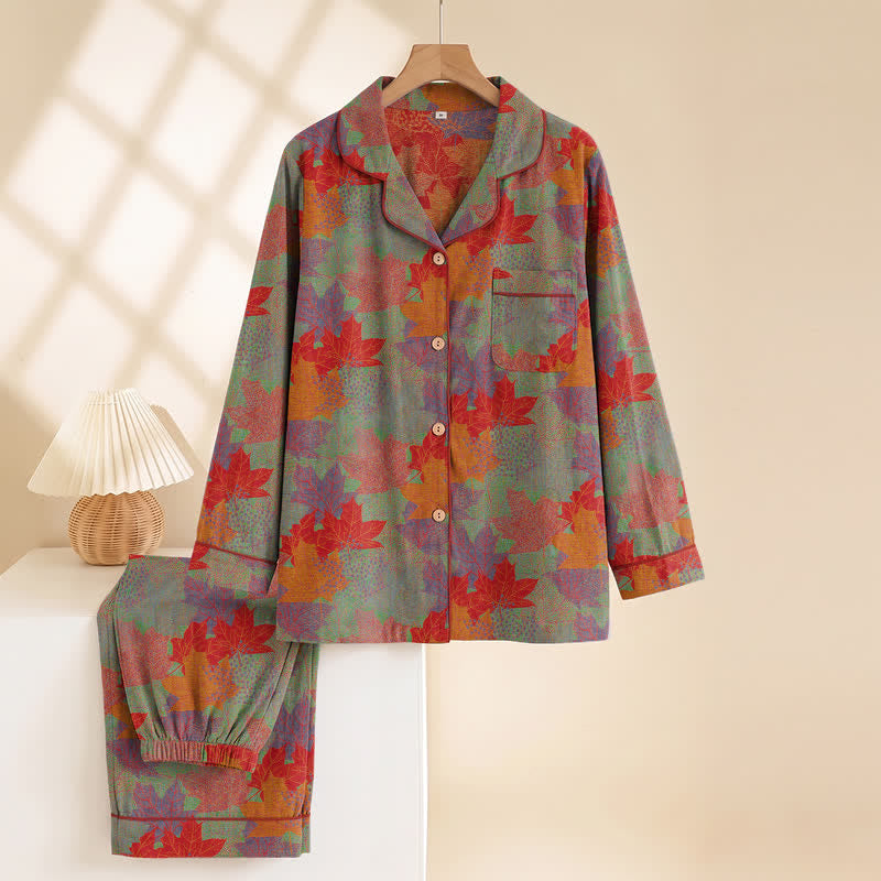 Loungewear-Set aus Baumwolle mit Ahornblattmuster für den Herbst - image 7