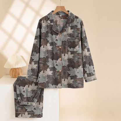 Loungewear-Set aus Baumwolle mit Ahornblattmuster für den Herbst - image 37